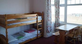 Yha Borth Hostel Exterior photo